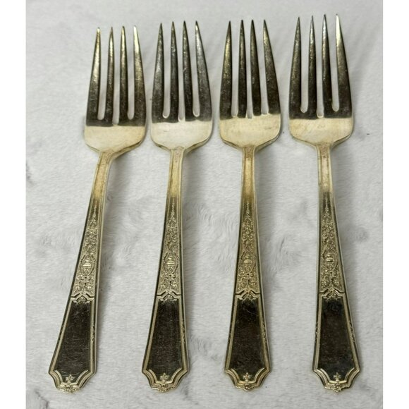 Set Of 4 Vintage 1847 Rogers Bros Silverplate ANCESTRAL Pattern Salad Forks - Picture 1 of 6